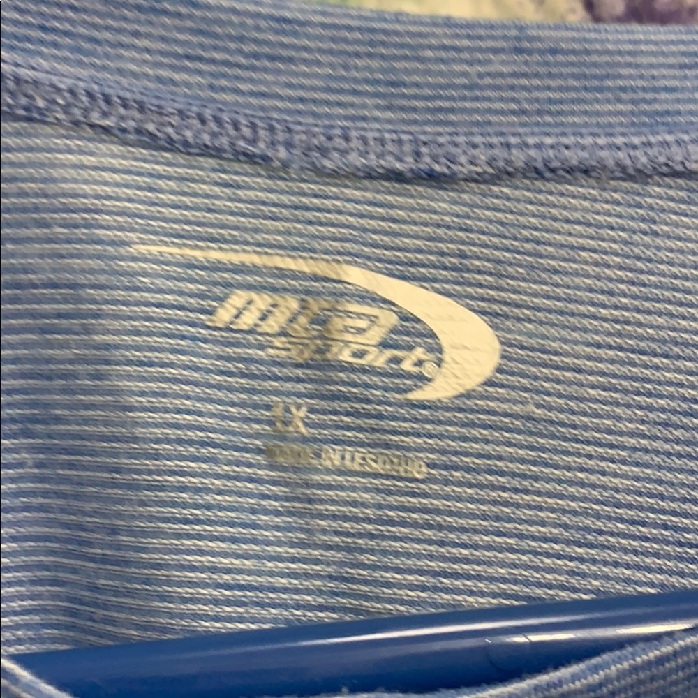 MTa crop top - Picture 2 of 2